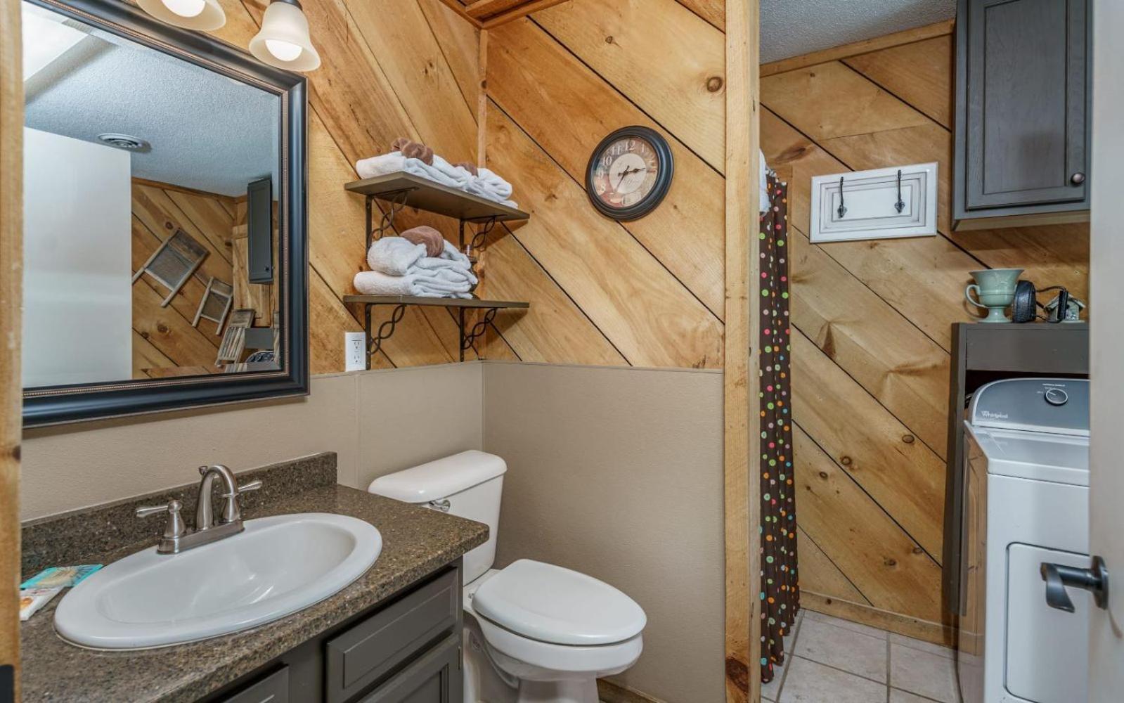 Wooded Bliss Hot Tub Single Level Cabin With No Steps Rocking Chairs And Wooded Views Pigeon Forge Exterior photo